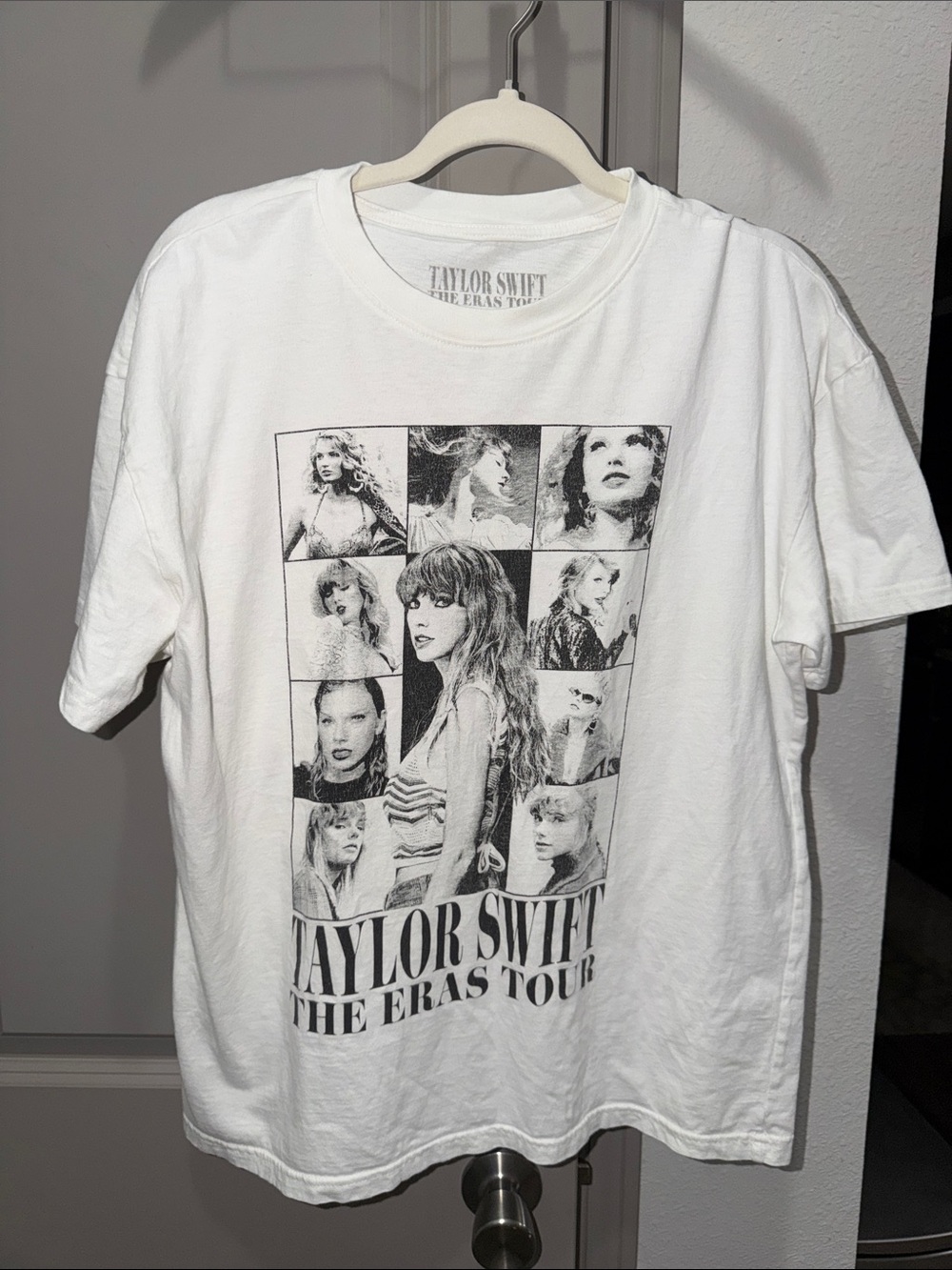 Taylor Swift cream white black Eras tour graphic tshirt tee shirt top M